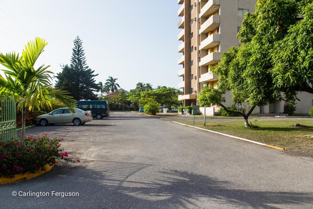 Turtle Beach Towers Ocho Rios Exterior photo