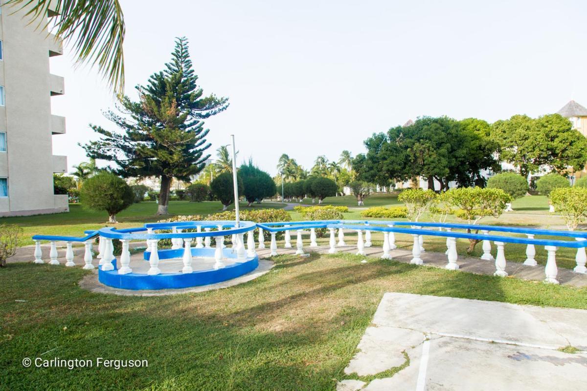 Turtle Beach Towers Ocho Rios Exterior photo